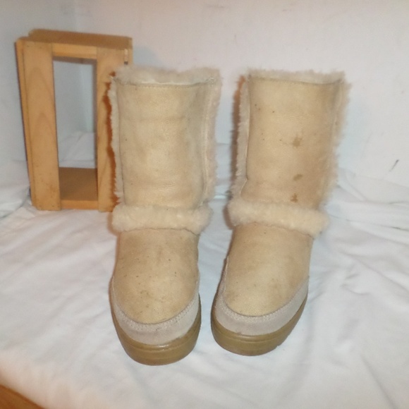 ugg sundance short